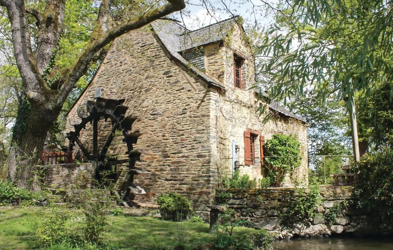 2 Bedroom Nice Home In La Gacilly Holiday home
